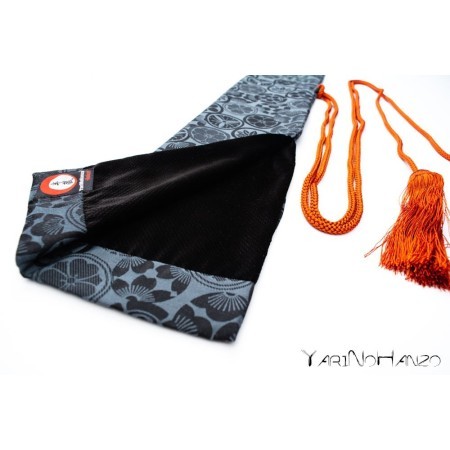 Wakizashi Bukuro Kamon (light background) | Bag For Wakizashi