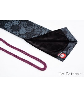 Wakizashi Bukuro Kamon (dark background) | Bag For Wakizashi