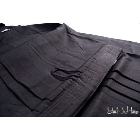 HAKAMA BLACK